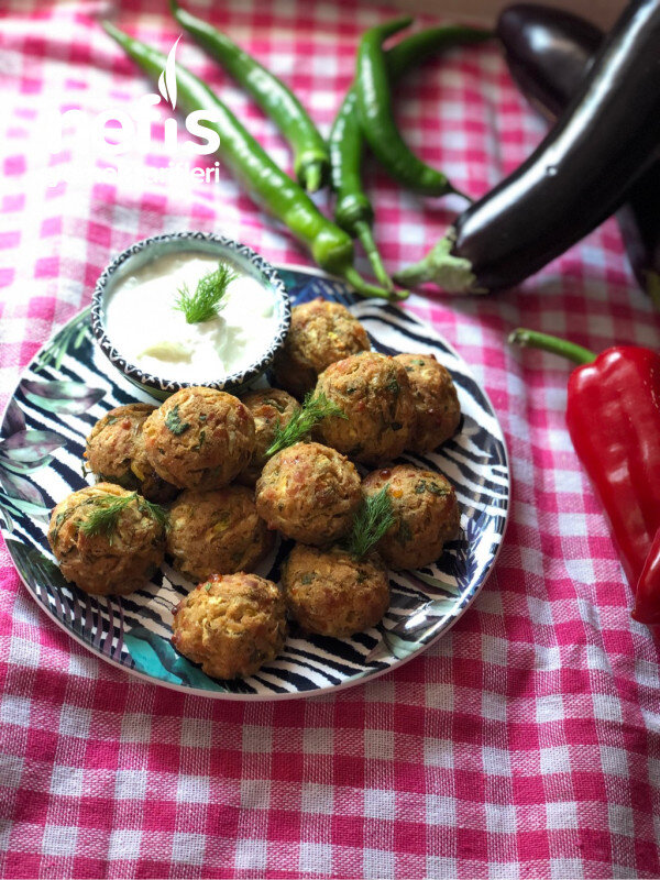 Adana Festivalleri tutkunlari icin Adana'de yeni etkinlik görseli - Yemekteyiz etkinligi icin BaileysCafePub adresinde yeni b
