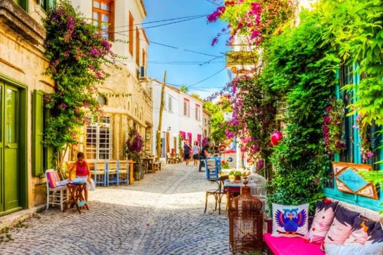 Alaçatı Ot Festivali - İzmir